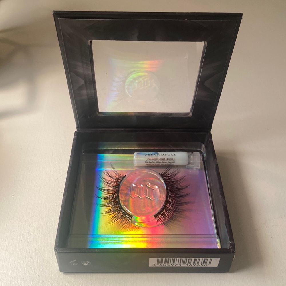 Urban Decay lash and glue